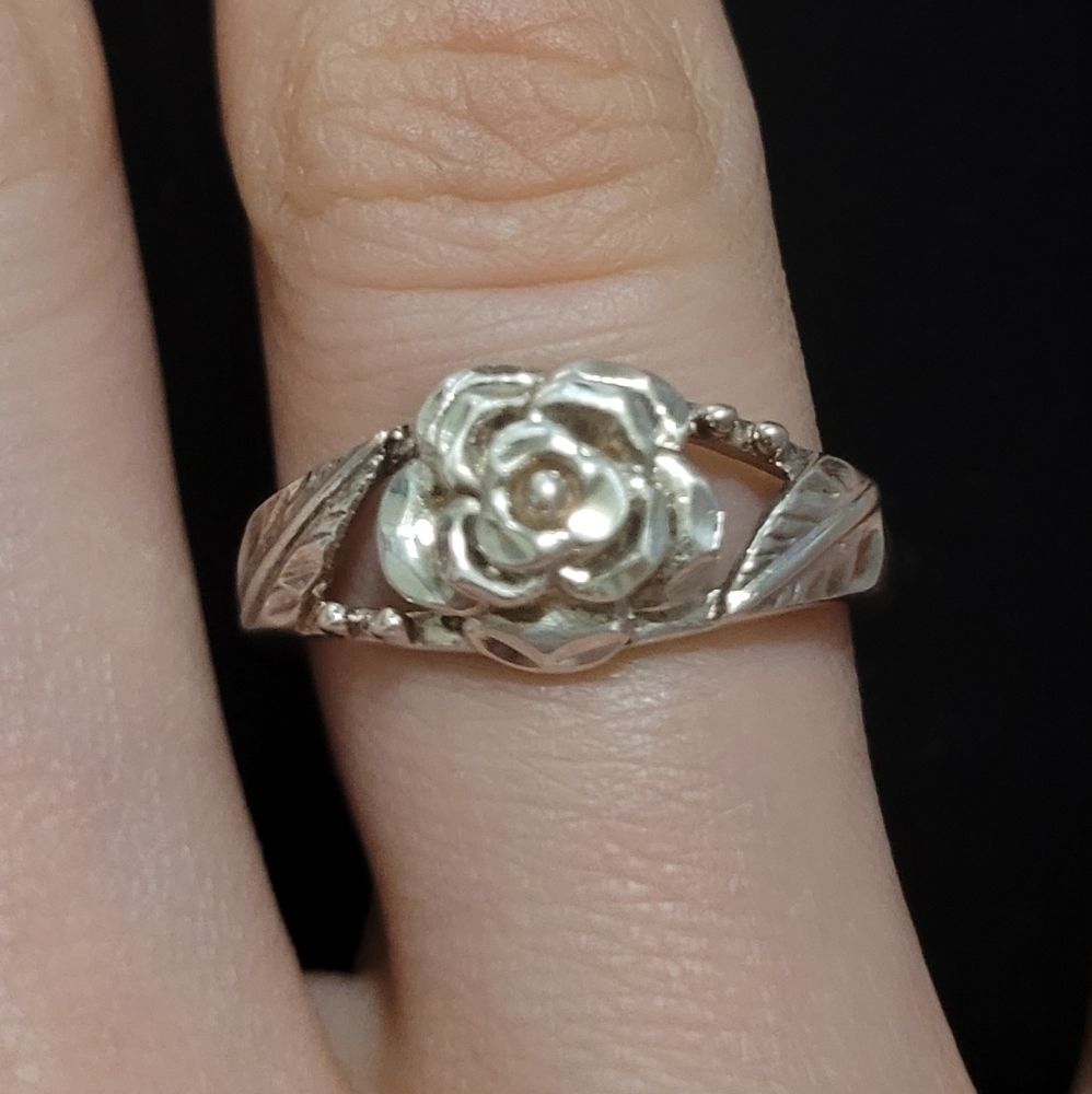Silver Rose Ring